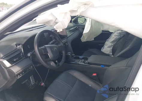 2025 Toyota Camry Xse z USA, uszkodzony, nr VIN 4T1DAACK3SU082086